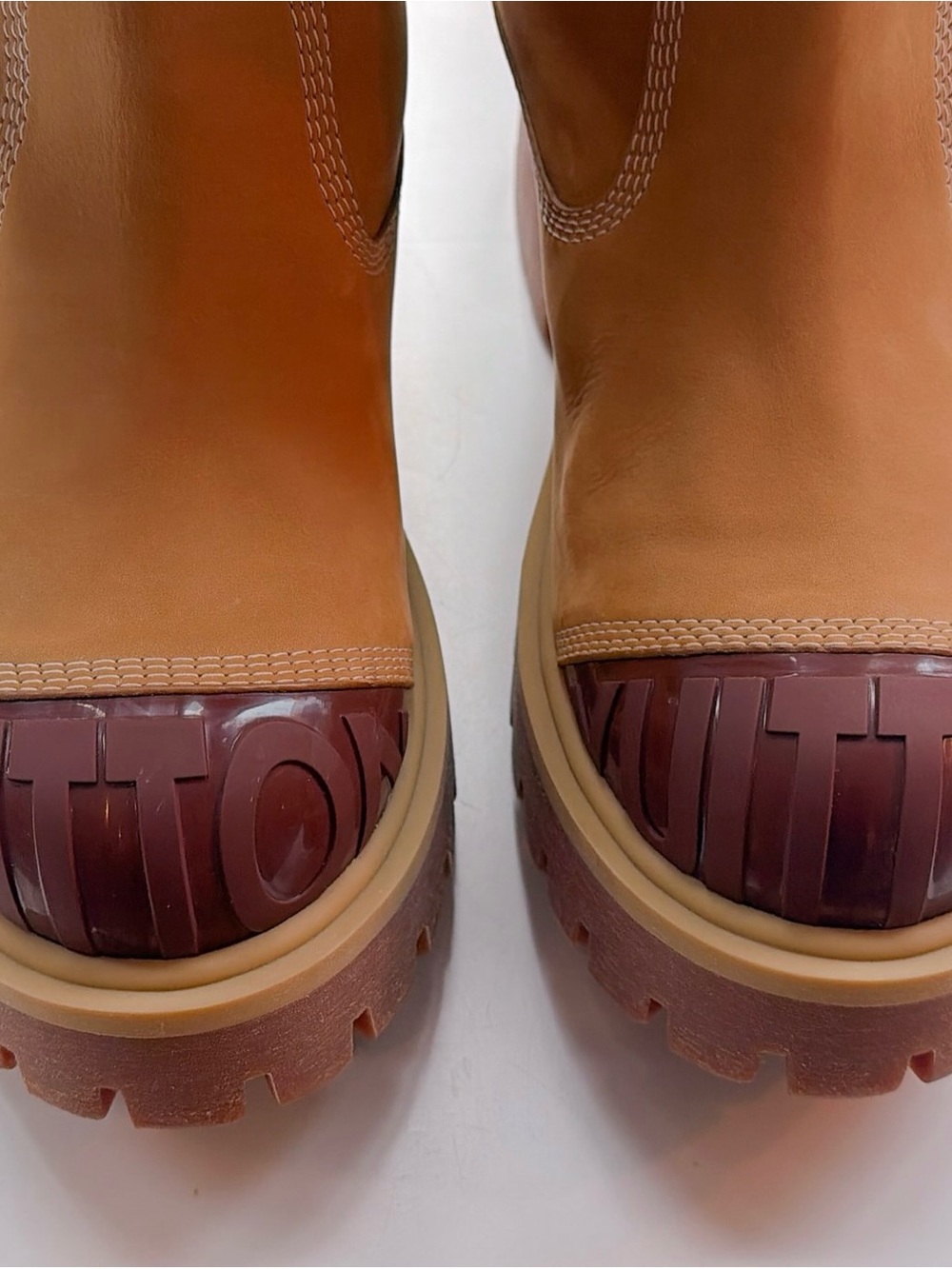 Louis Vuitton Tan and Brown Leather Mid-Calf Lug Boots NEW Size 11 - Picture 5 of 11